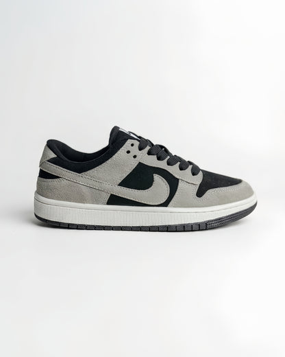 NIKE SB DUNKY GRAY