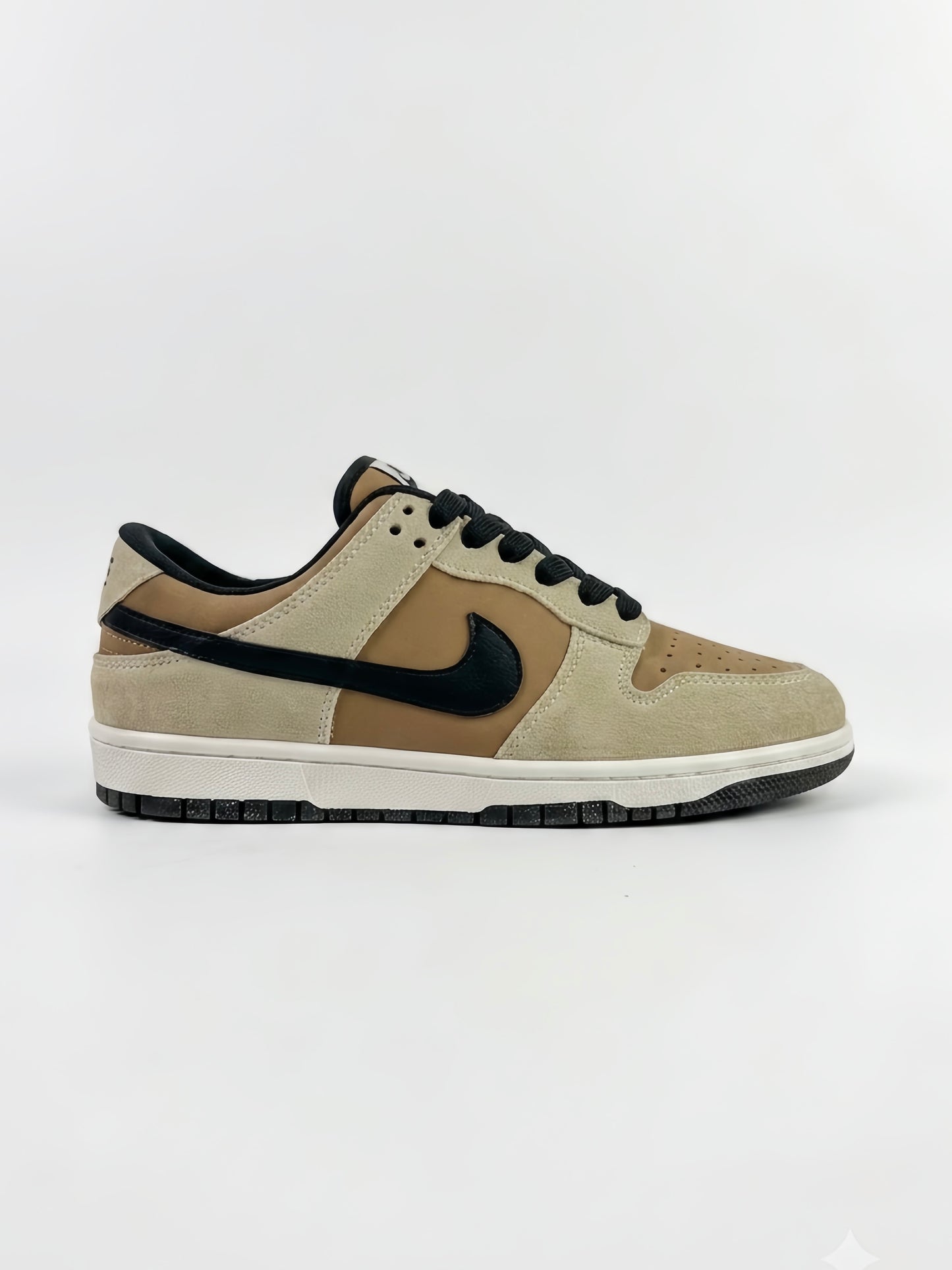 NIKE SB DUNKY BEIGE