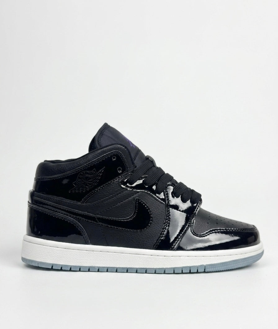 Air Jordan 1 Mid (SE Black Patent)