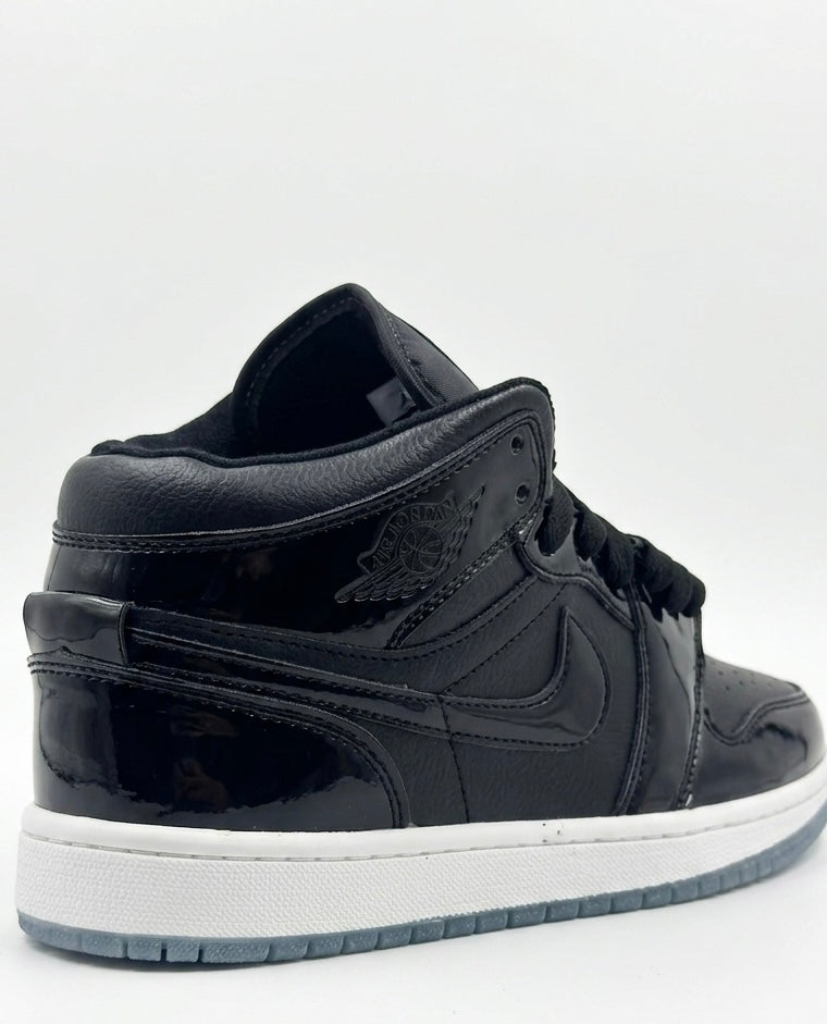 Air Jordan 1 Mid (SE Black Patent)